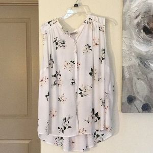 Floral Sleeveless Blouse